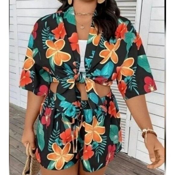 Three piecesTropical boho plus size 2pc short set sz 3XL